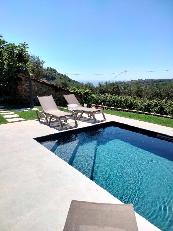 Agriturismo Oltrealmare Civezza Eksteriør billede