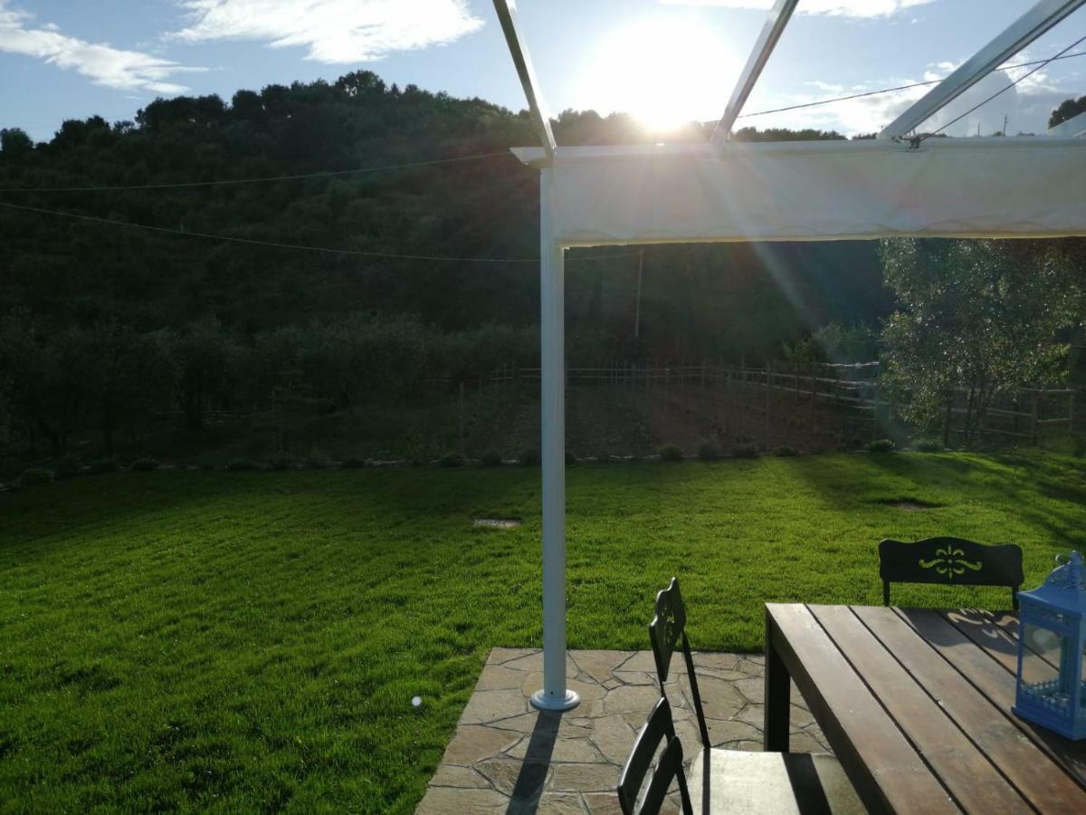 Agriturismo Oltrealmare Civezza Eksteriør billede